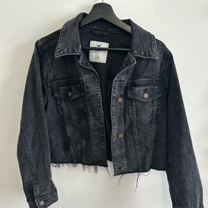 Hollister cropped black denim jacket